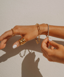 Jewelries